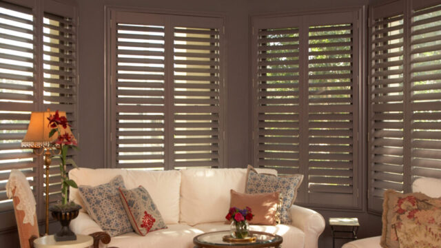 plantation-shutter-installation-myrtle-beach-1-1024×765